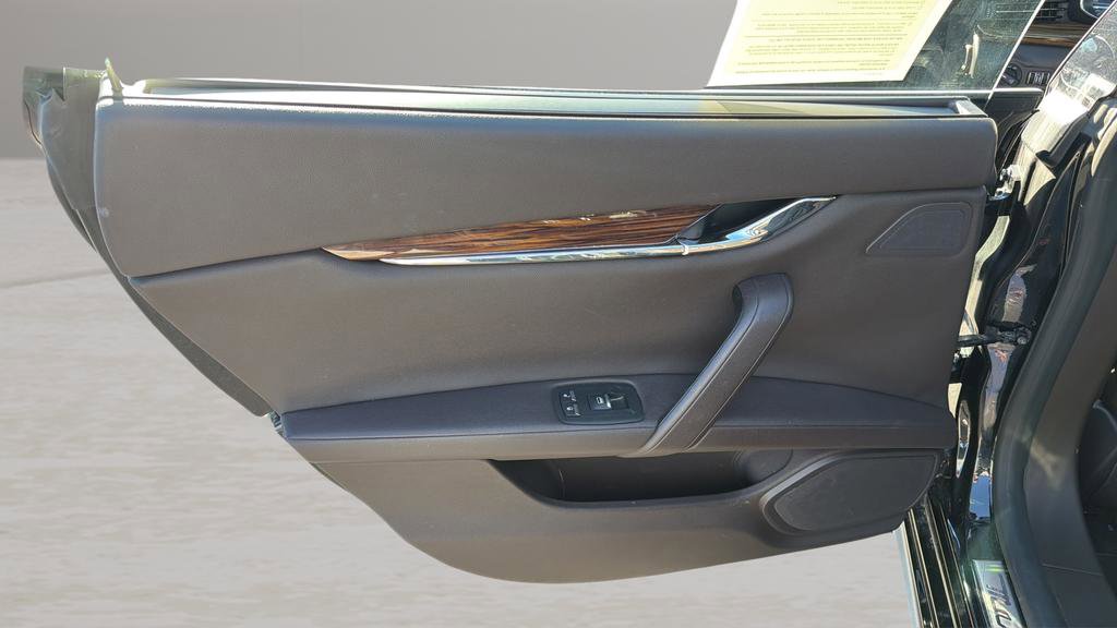 Used 2014 Maserati Quattroporte S Q4 image 21