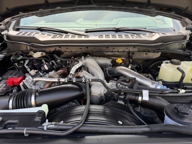 Certified 2024 Ford F350 Lariat w/ Camper Package AWD/4WD image 19
