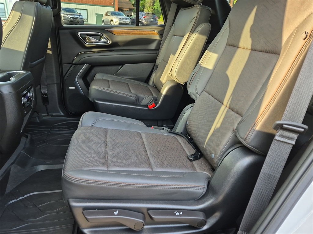 Used 2023 Chevrolet Tahoe High Country w/ Premium Package image 30