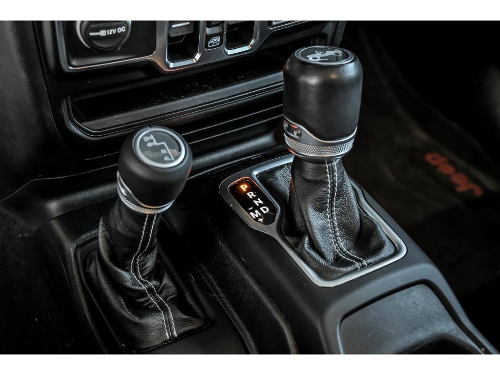 Used 2020 Jeep Wrangler Unlimited Sahara image 24