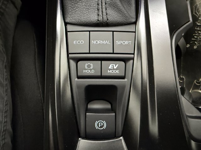 New 2026 Toyota Camry LE FWD image 21