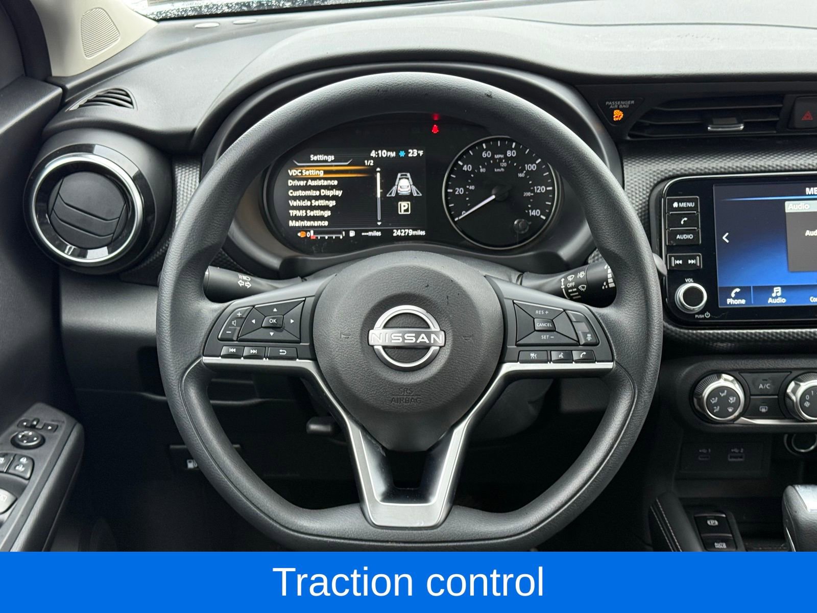 Used 2023 Nissan Kicks SV image 24