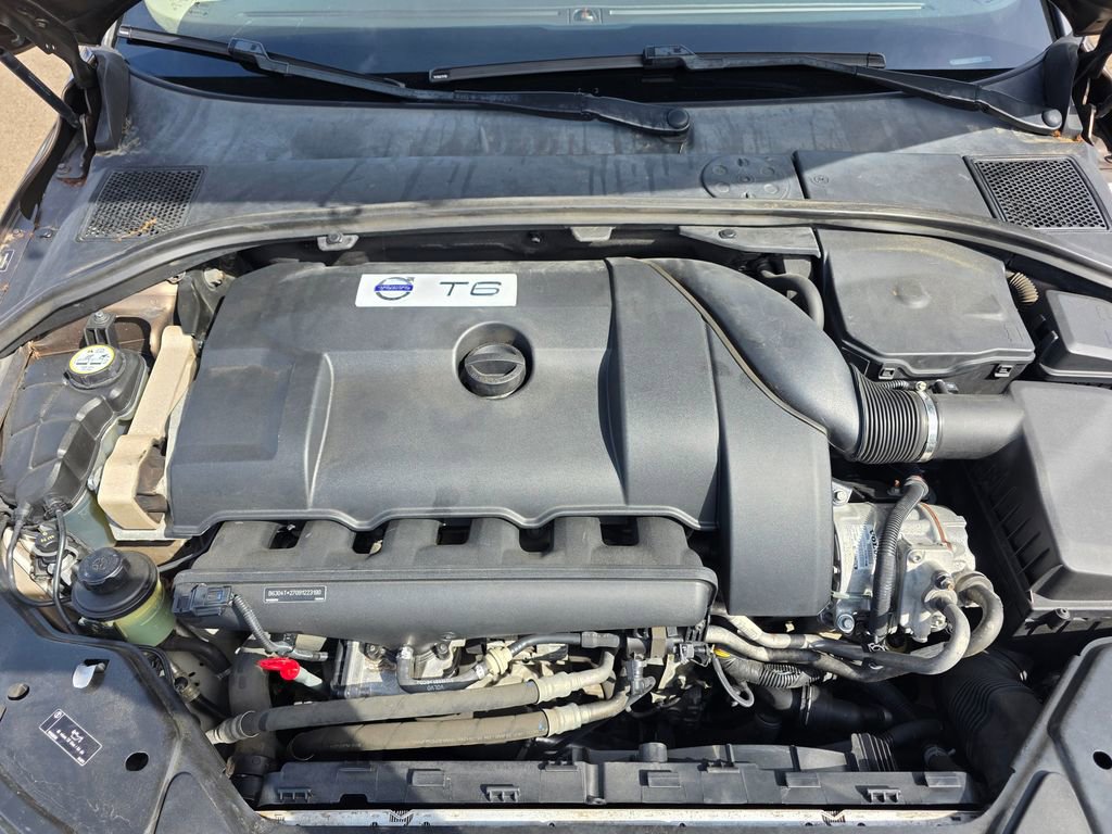 Used 2013 Volvo XC70 T6 AWD/4WD image 23