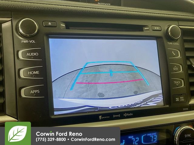 Used 2016 Toyota Highlander XLE image 14