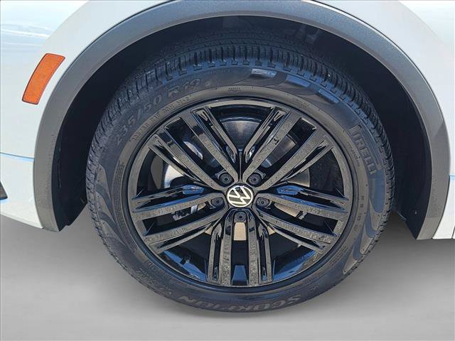 Used 2022 Volkswagen Tiguan SE R-Line AWD/4WD image 23