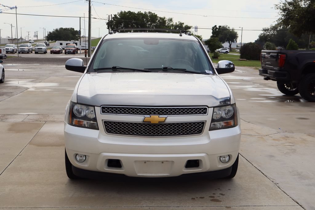 Used 2012 Chevrolet Avalanche LTZ RWD image 4