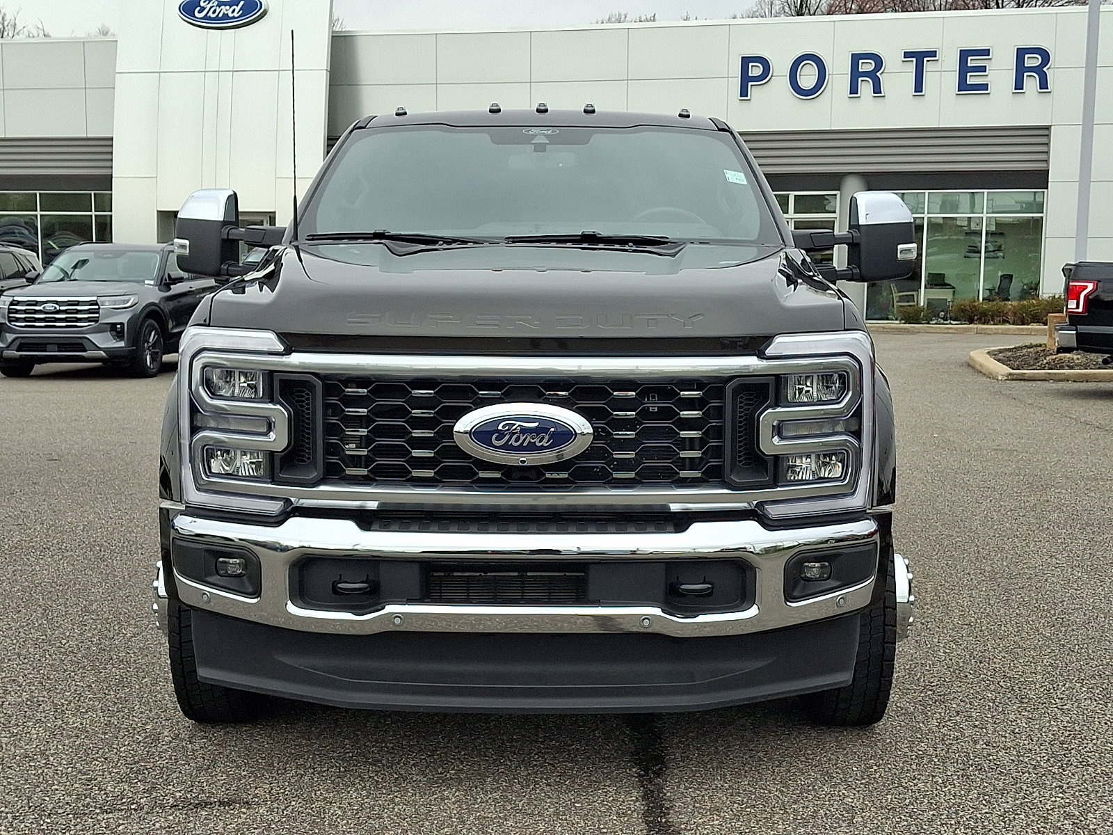 Certified 2025 Ford F450 King Ranch w/ Chrome Package image 3