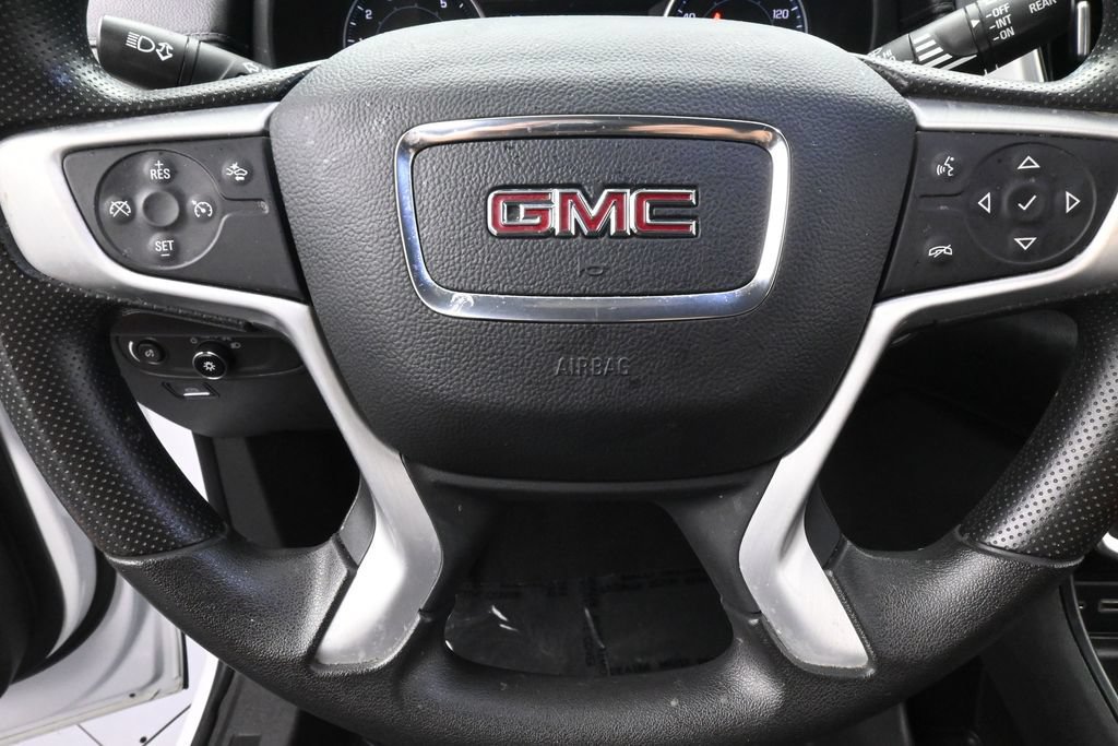 Used 2022 GMC Terrain SLE FWD image 32