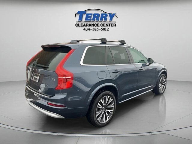 Used 2022 Volvo XC90 T5 Momentum w/ Climate Package image 5