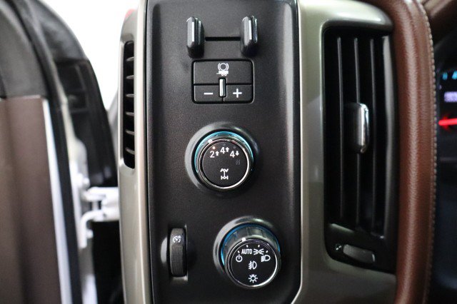 Used 2017 Chevrolet Silverado 3500 High Country w/ Duramax Plus Package AWD/4WD image 33