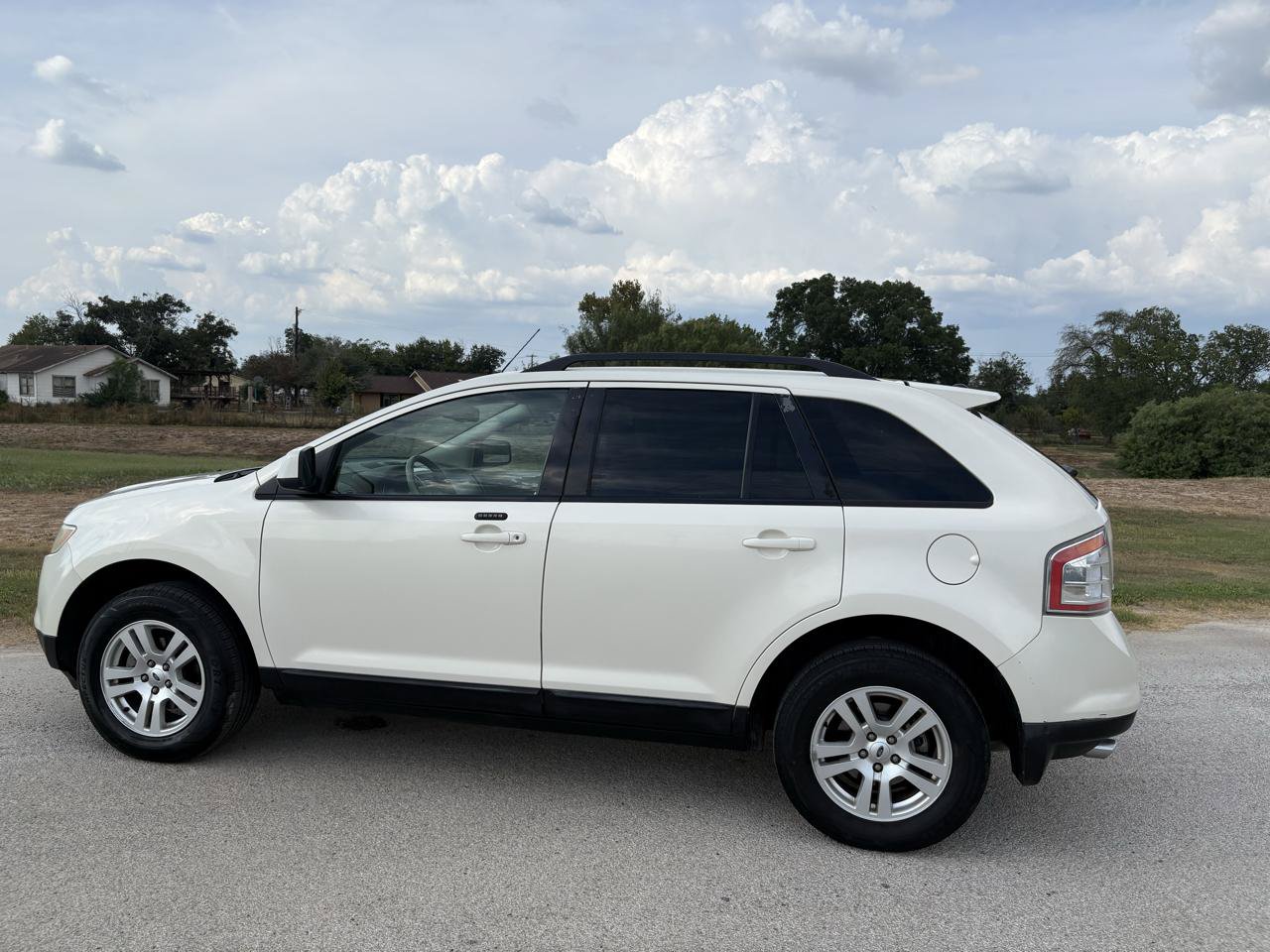 Used 2008 Ford Edge SEL FWD image 4
