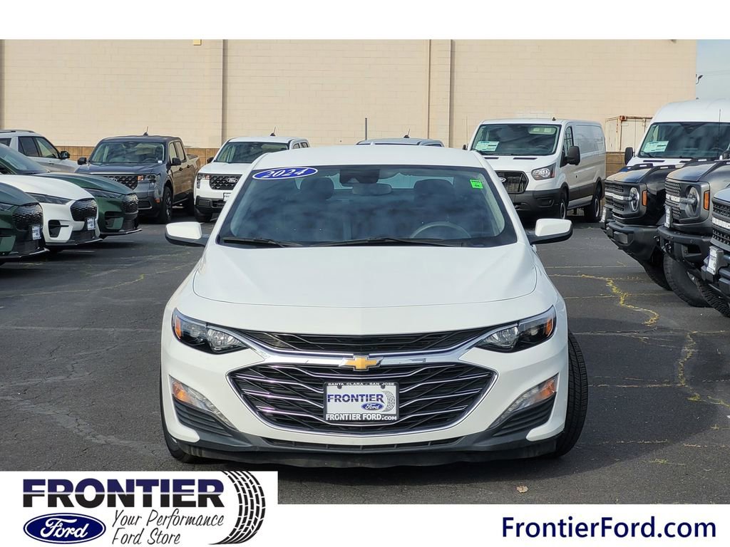 Used 2024 Chevrolet Malibu LT image 3