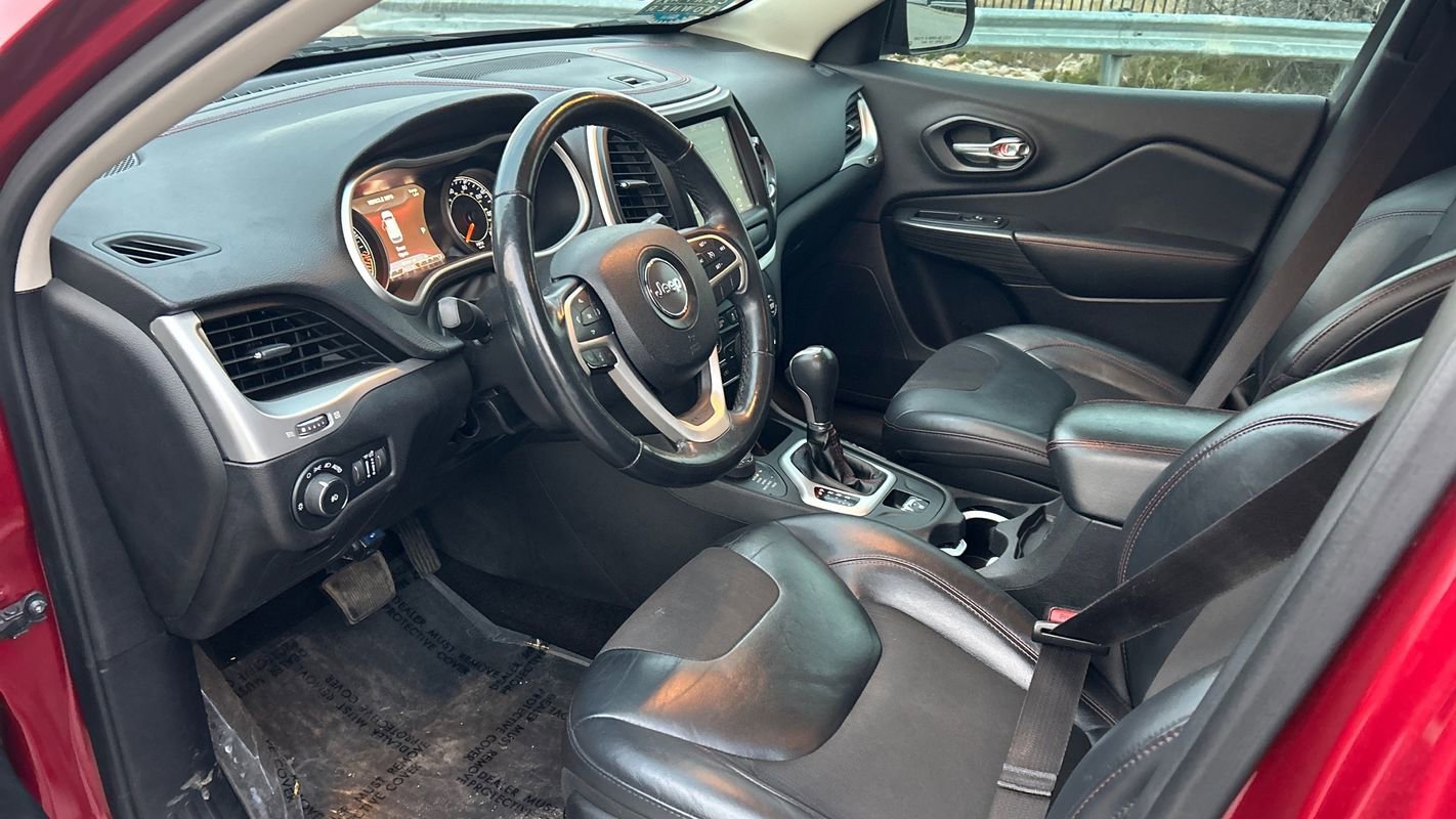 Used 2015 Jeep Cherokee Trailhawk w/ Trailer Tow Group image 9