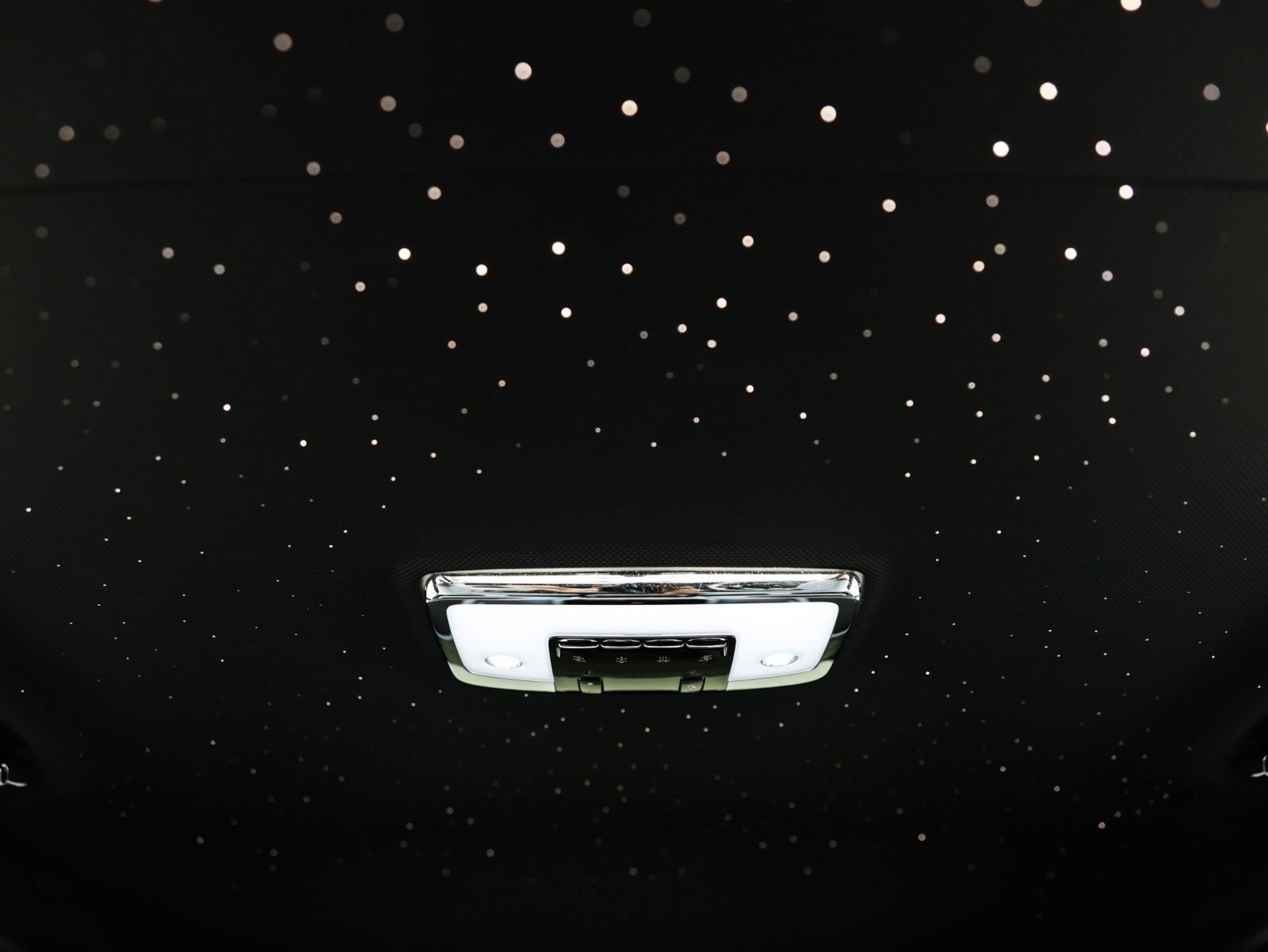 Certified 2025 Rolls-Royce Cullinan Black Badge AWD/4WD image 28