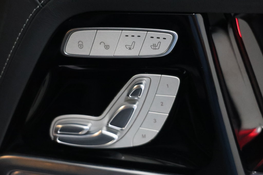 Used 2024 Mercedes-Benz G 550 image 88