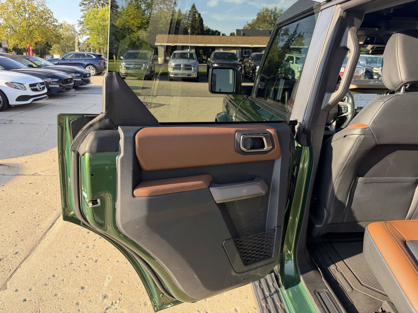 Used 2023 Ford Bronco Outer Banks AWD/4WD image 23