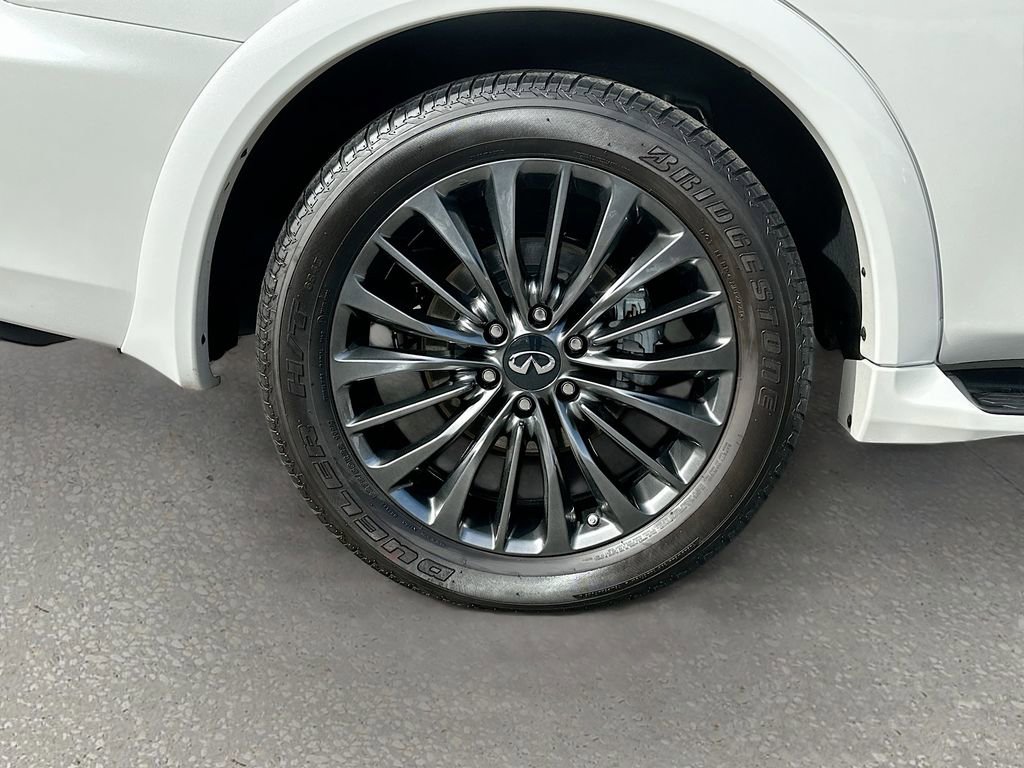 Used 2022 INFINITI QX80 Sensory w/ Cargo Package image 35