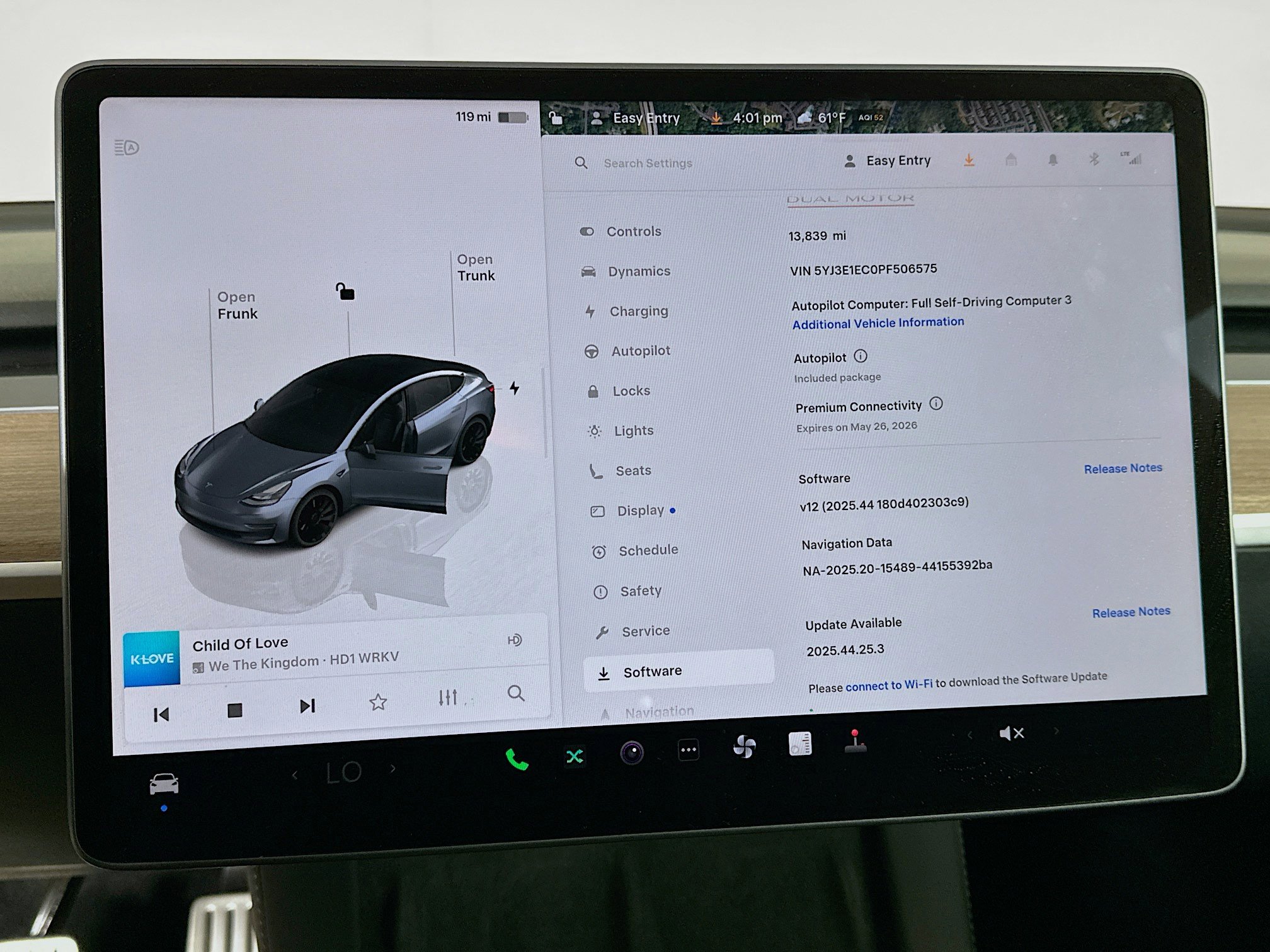 Used 2023 Tesla Model 3 Performance image 18