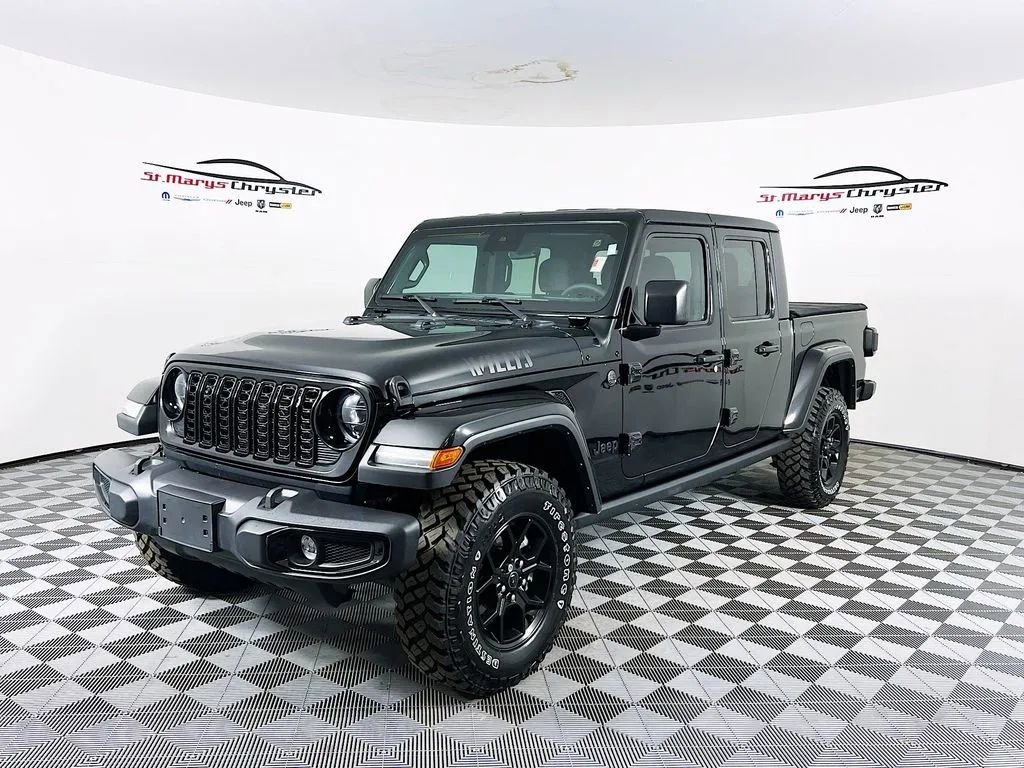 Used 2024 Jeep Gladiator Sport image 4