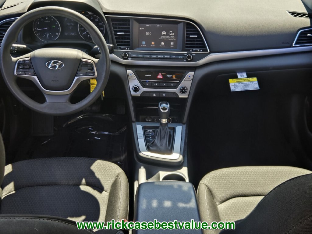 Used 2018 Hyundai Elantra SE w/ SE Connectivity Package 04 FWD image 11