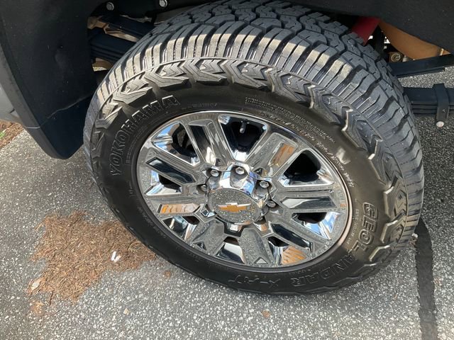 Used 2024 Chevrolet Silverado 3500 High Country w/ High Country Premium Package image 15