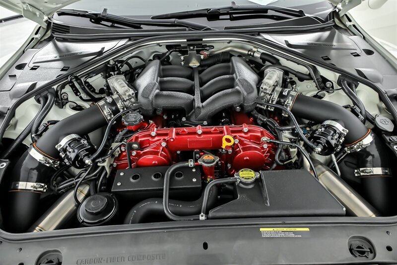 Used 2019 Nissan GT-R Premium AWD/4WD image 16