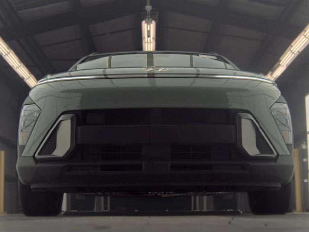 Used 2024 Hyundai Kona SEL FWD image 3