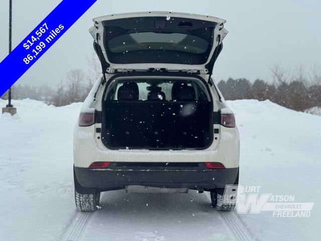 Used 2019 Jeep Compass Latitude w/ Cold Weather Group image 6