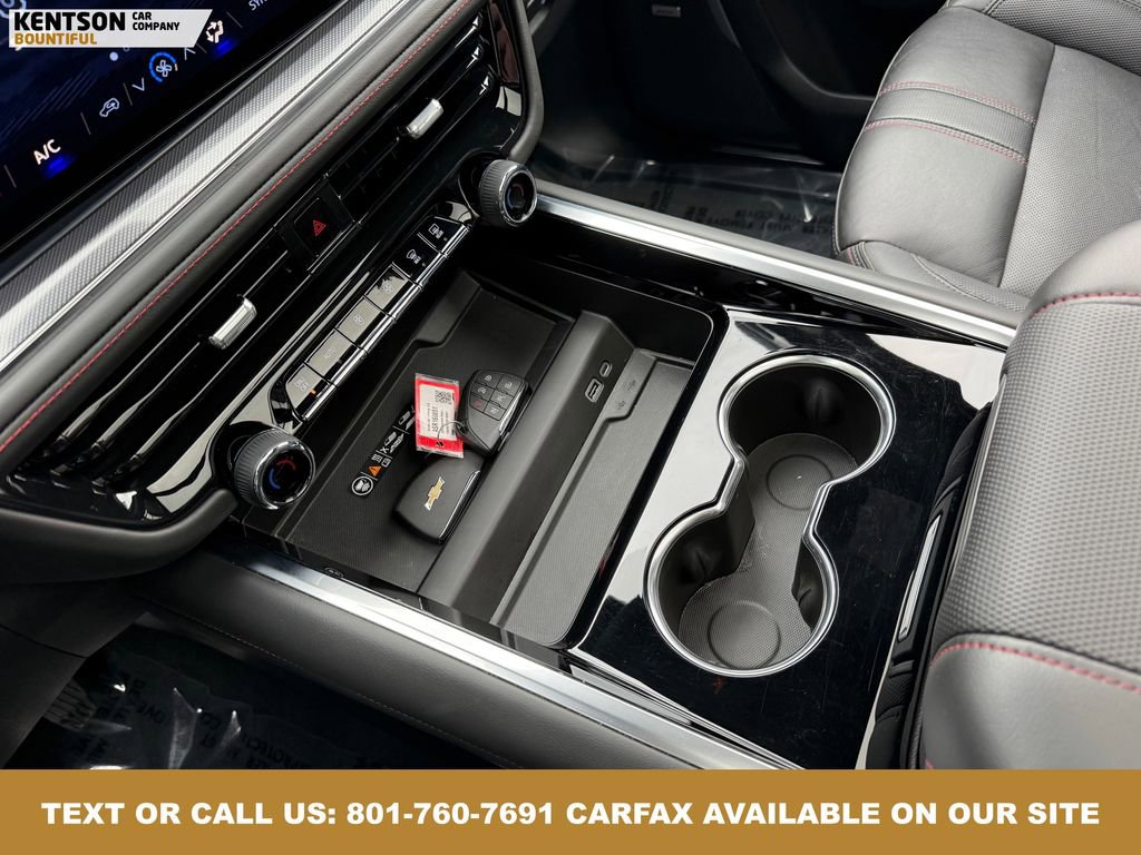 Used 2025 Chevrolet Suburban RST image 26