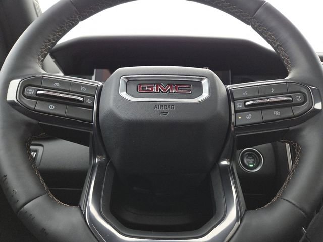 Used 2025 GMC Acadia AT4 w/ Luxury Package image 36