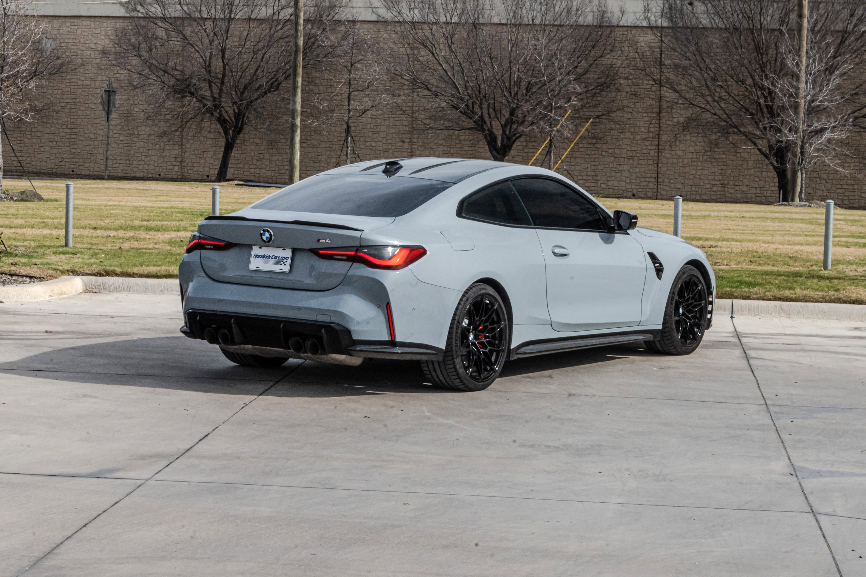 Used 2021 BMW M4 Coupe w/ Executive Package image 6