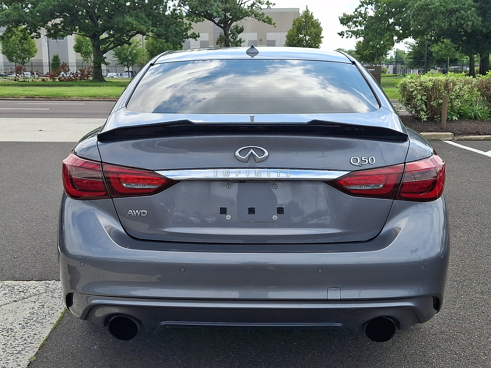 Used 2019 INFINITI Q50 Luxe w/ Essential Package (3.0T Luxe) AWD/4WD image 5