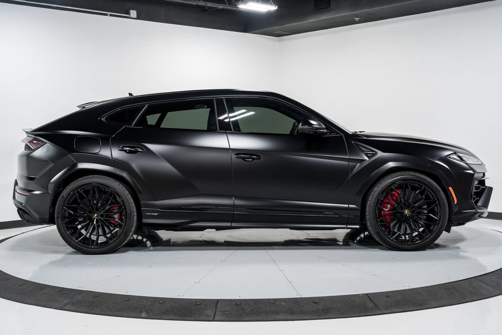 Used 2025 Lamborghini Urus S AWD/4WD image 2
