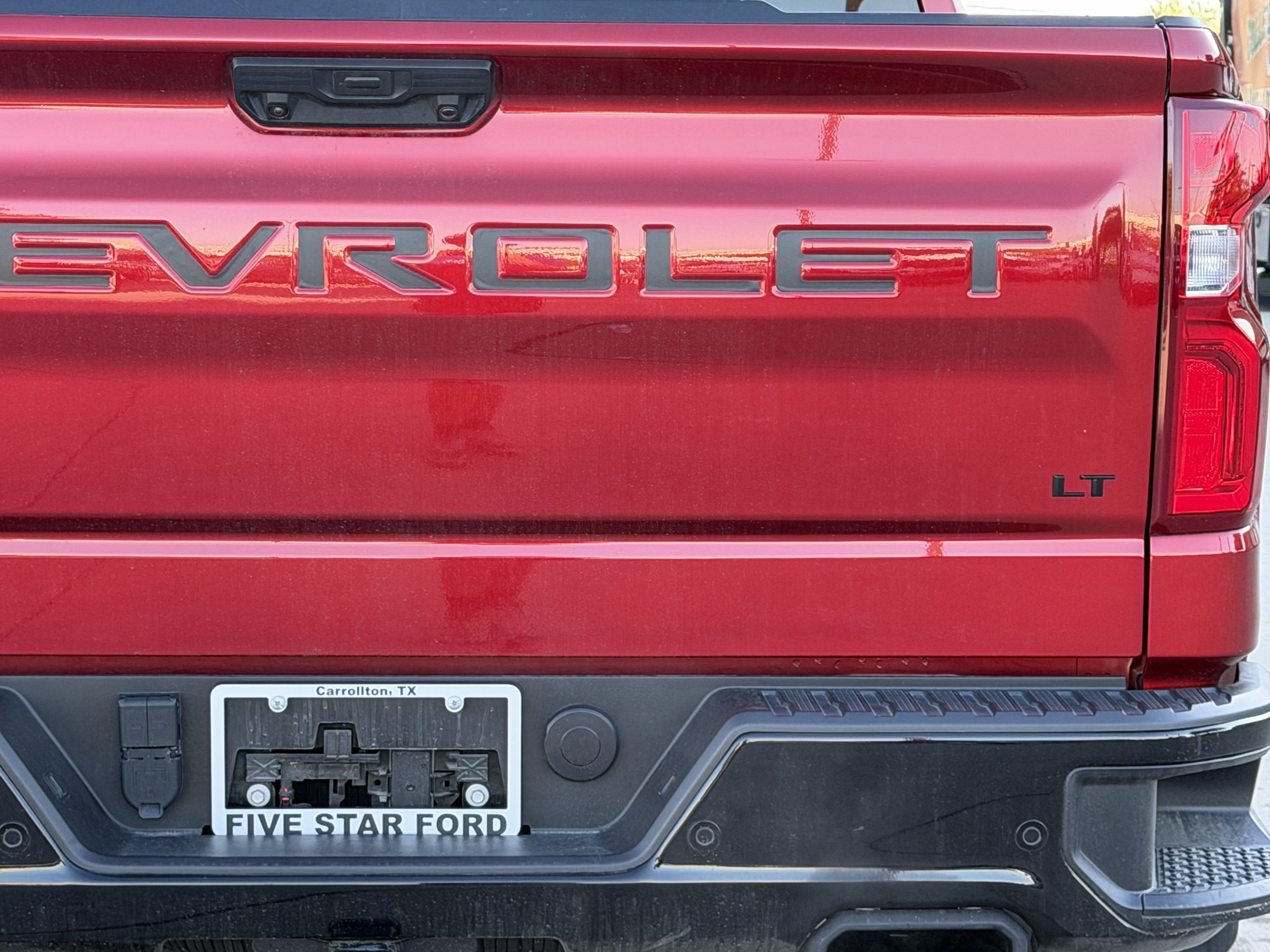 Used 2025 Chevrolet Silverado 1500 LT Trail Boss w/ LT Trail Boss Premium Package AWD/4WD image 6