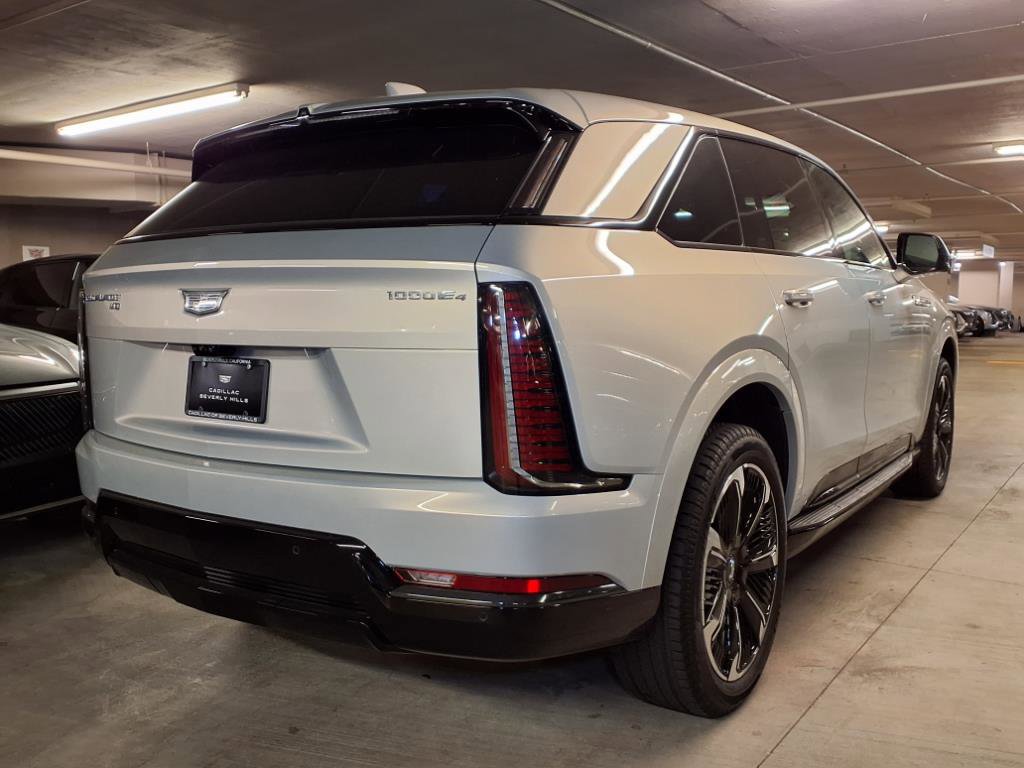 New 2026 Cadillac Escalade IQL Luxury image 6