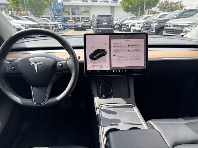 Used 2023 Tesla Model Y Long Range AWD/4WD image 12