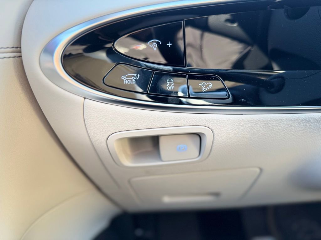 Used 2026 Genesis GV70 2.5T image 18