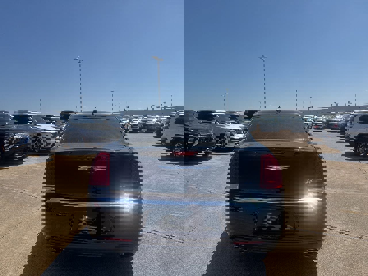 Used 2023 Chrysler 300 Touring image 16