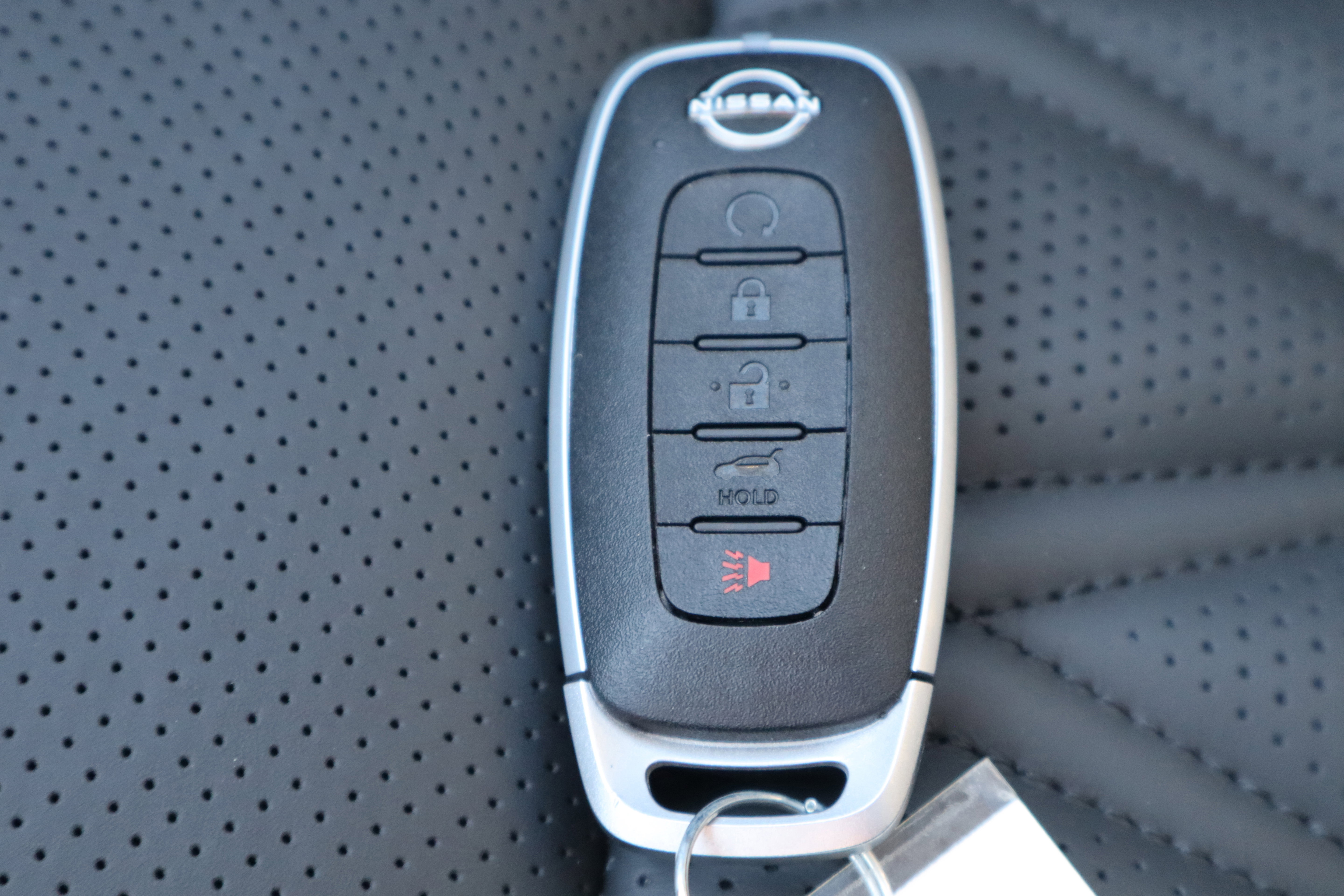 Used 2023 Nissan Rogue Platinum w/ Platinum Premium Package image 35