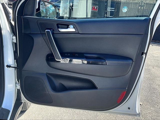 Used 2021 Kia Sportage EX image 19