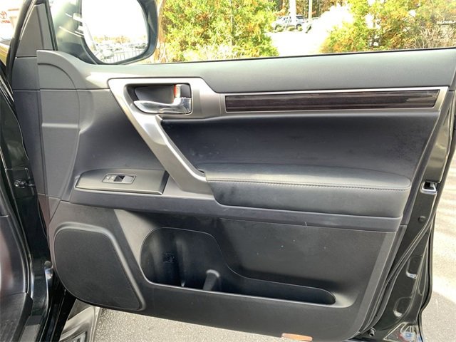 Used 2022 Lexus GX 460 Luxury image 13
