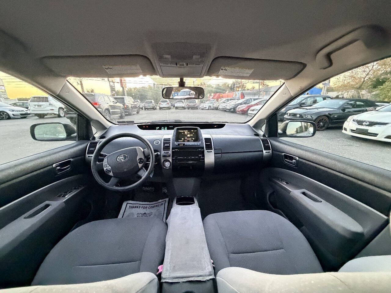 Used 2007 Toyota Prius w/ Pkg 2 FWD image 51