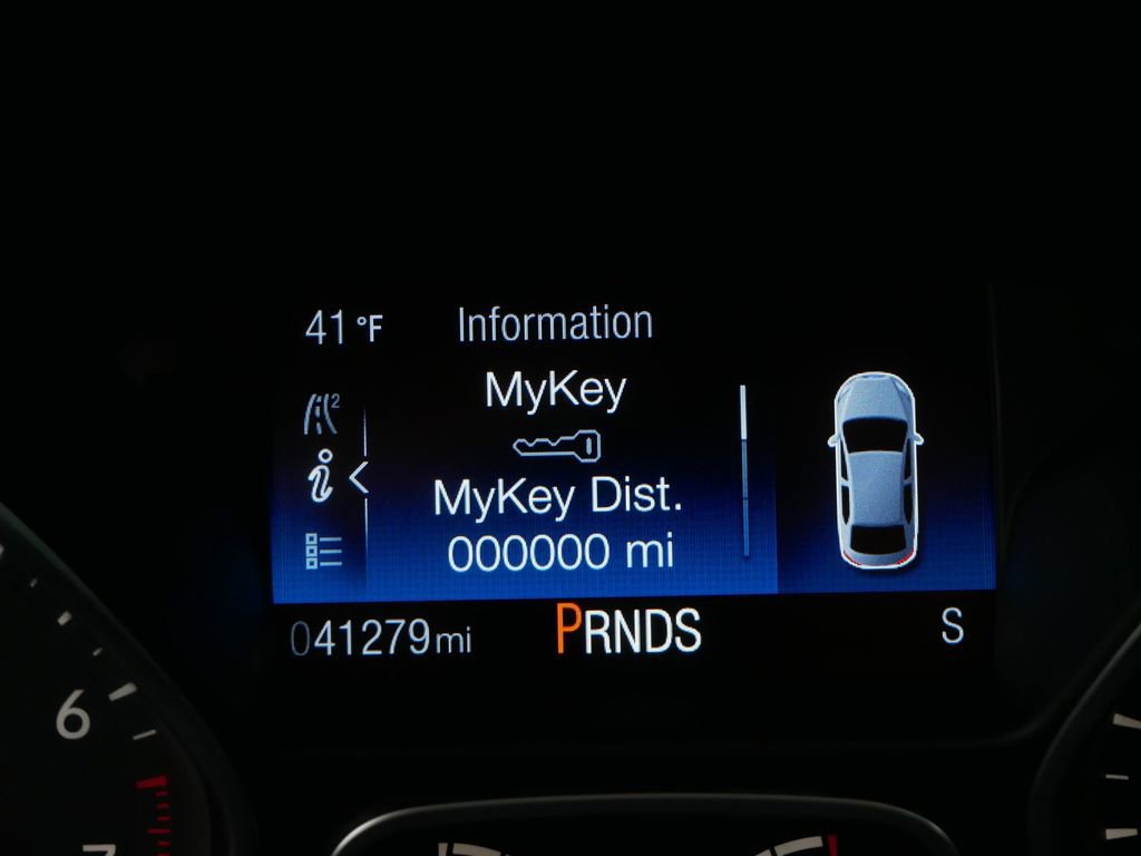 Used 2015 Ford Focus Titanium w/ Titanium Cold Weather Package image 30