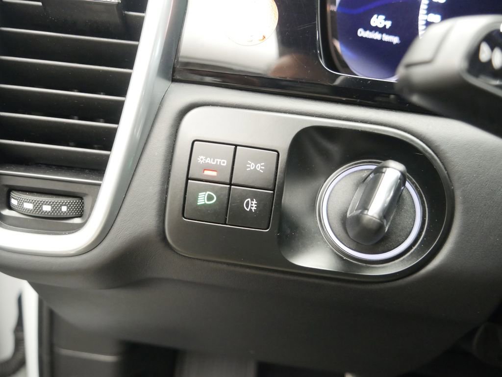 Certified 2023 Porsche Cayenne S AWD/4WD image 40