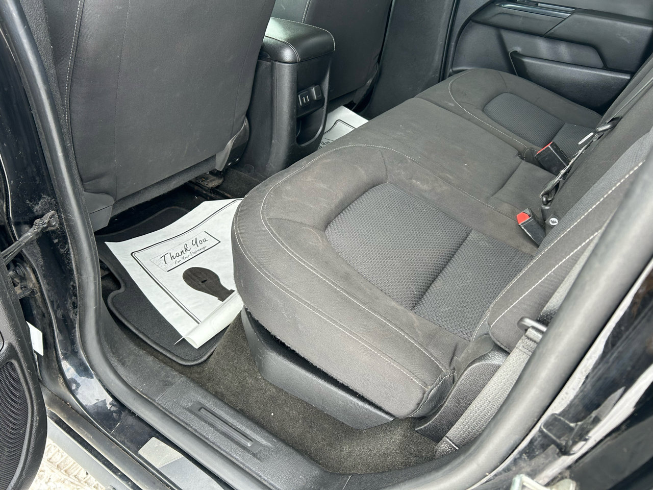 Used 2017 Chevrolet Colorado LT w/ Midnight Edition image 9