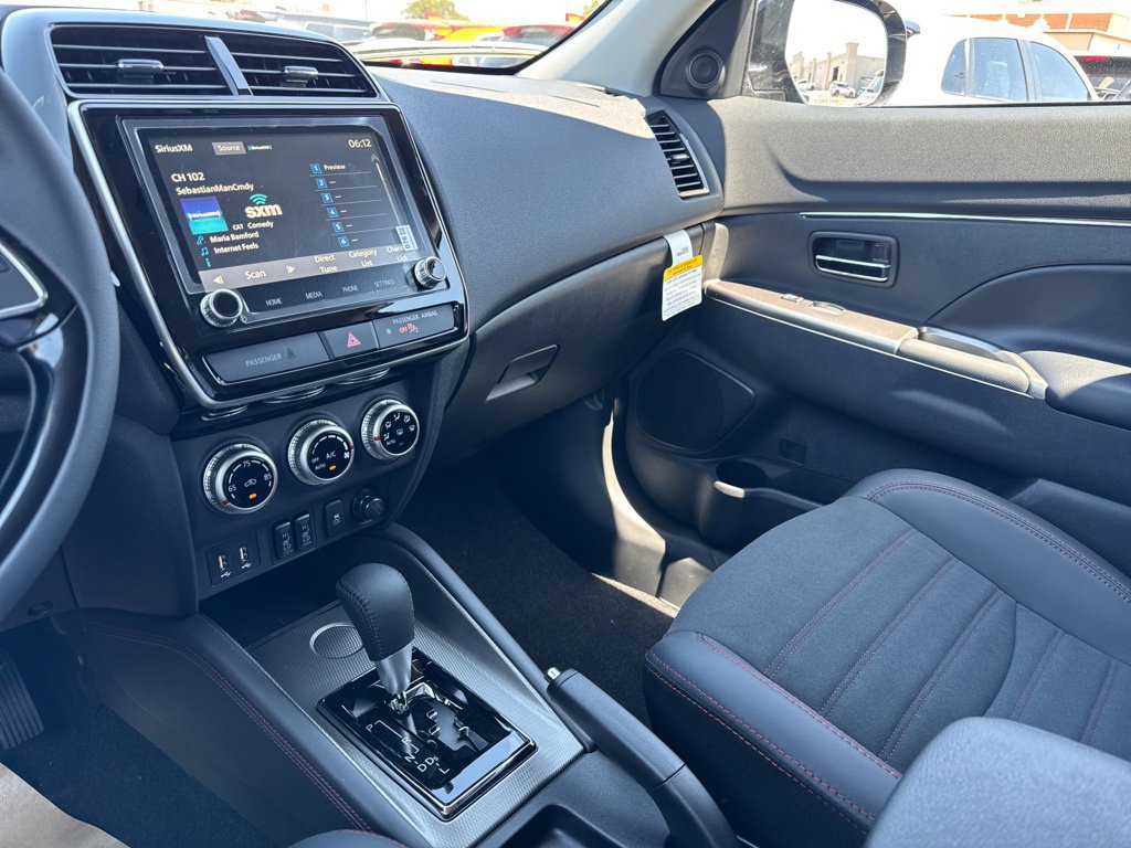 New 2027 Mitsubishi Outlander Sport SE FWD image 10