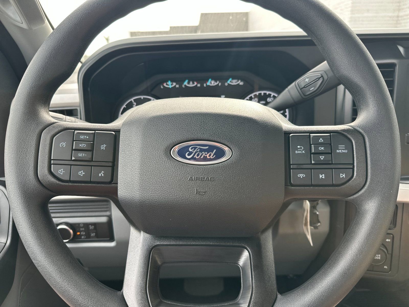 New 2026 Ford F550 4x4 Regular Cab Super Duty image 21