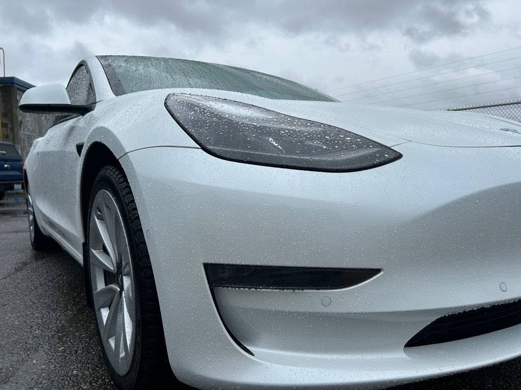 Used 2022 Tesla Model 3 Long Range AWD/4WD image 35