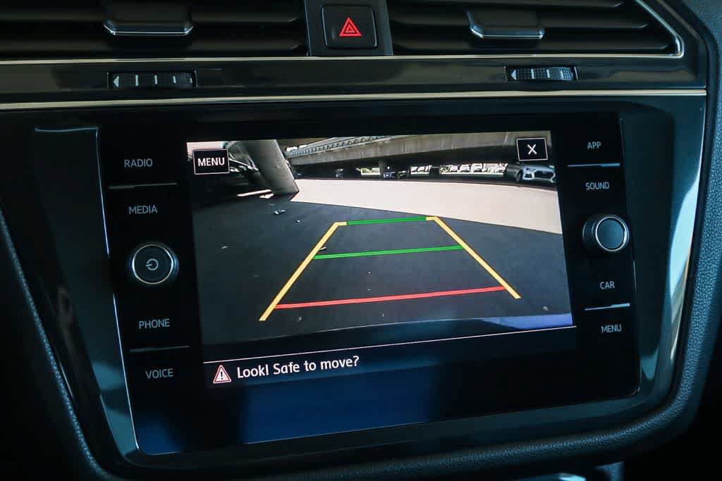 Used 2019 Volkswagen Tiguan SE w/ Panoramic Sunroof Package AWD/4WD image 26