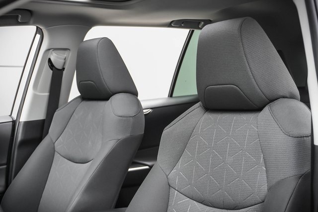 Used 2024 Toyota RAV4 XLE image 10